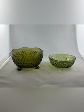 Vintage Indiana Glass Avocado Green Bowls Diamond Point & Sunflower Set of 2